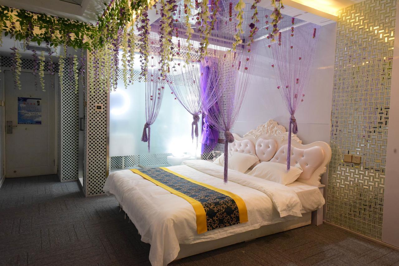Century Hua Na Loves Boutique Hotel Ціндао Екстер'єр фото